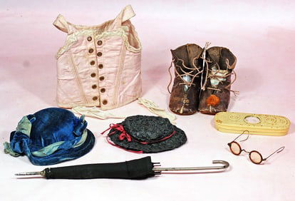 ASSORTED DOLL ACCESSORIES.