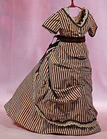 SILK FASHION GOWN