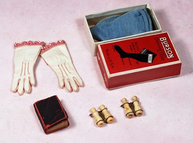 DOLL ACCESSORIES FOR POUPEE.