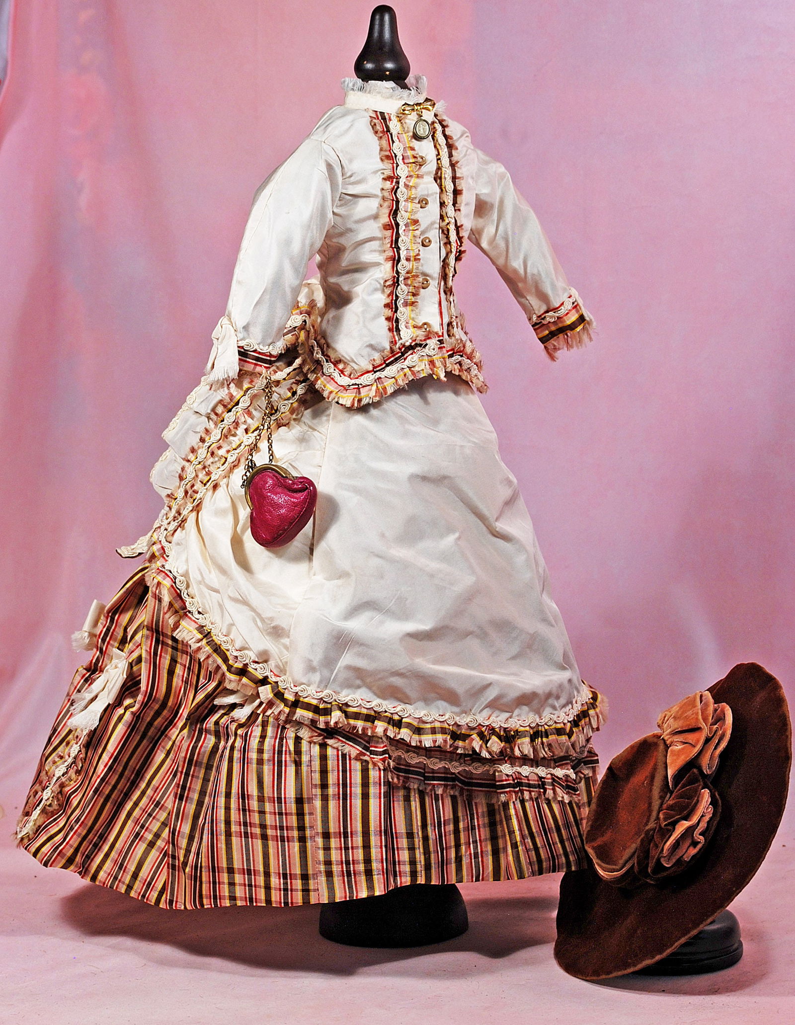 SILK FASHION GOWN AND BONNET (1 of 2)