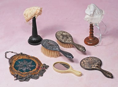 DOLL ACCESSORIES..