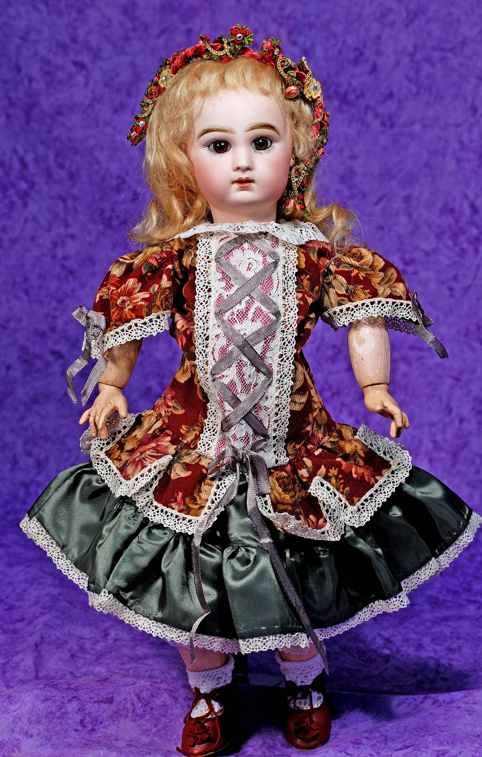 FRENCH BISQUE BEBE BY JUMEAU. (1 of 2)