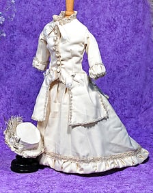 FASHION GOWN AND BONNET.