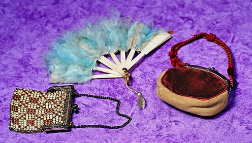 DOLL PURSES AND FAN.