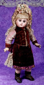 EXCEPTIONALLY BEAUTIFUL, SIZE 9,