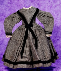 FINE ANTIQUE WOOL DRESS FOR LADY DOLL.