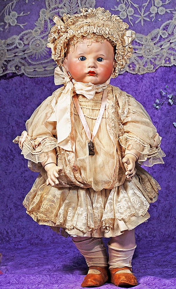 LARGE FRENCH BISQUE POUTY CHARACTER, 252, BY SFBJ. (1 of 2)