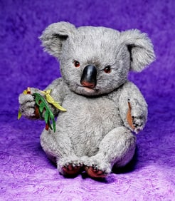 R. JOHN WRGHT R. JOHN WRIGHT TEDDY, JOEY, FROM THE BABY BEAR COLLECTION. 12”. Gray mohair