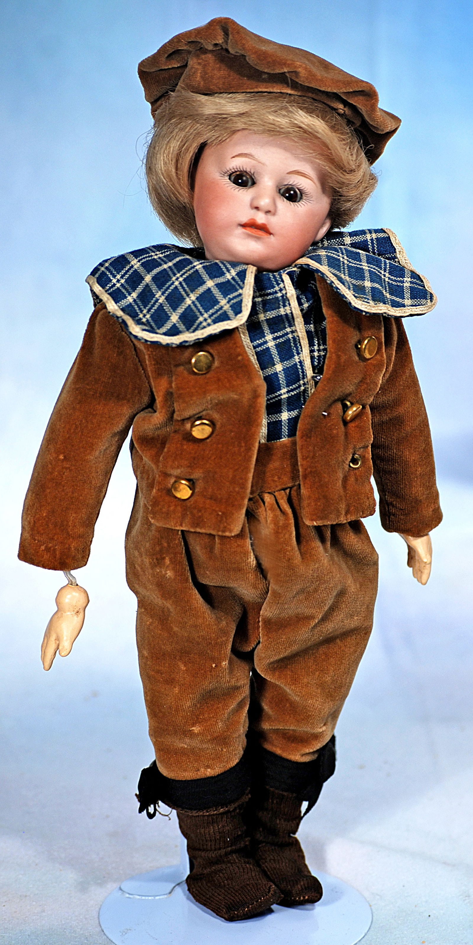 GEBRUDER HEUBACH, RARE MODEL 8420, CHARACTER. (1 of 1)