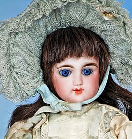 PETITE FRENCH BISQUE BEBE BY GAULTHIER