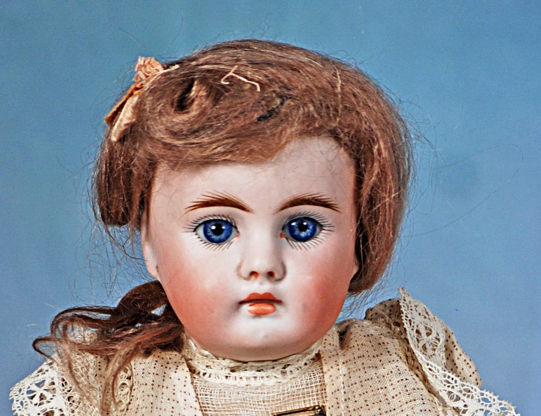 GERMAN BISQUE BELTON-TYPE DOLL BY BAHR PROSCHILD (1 of 2)