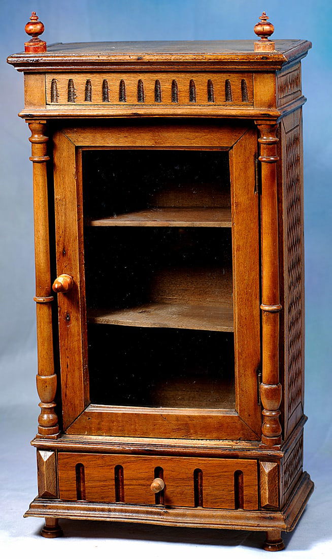 FRENCH MAPLEWOOD CABINET (1 of 1)