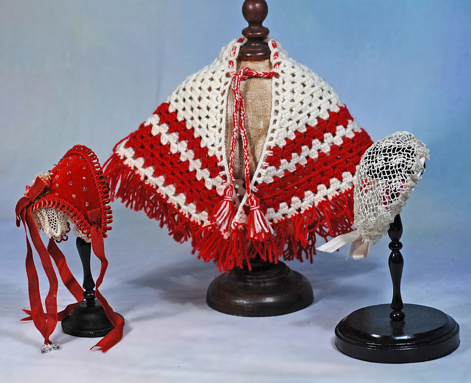 DOLL CAPE AND TWO BONNETS. (1 of 1)