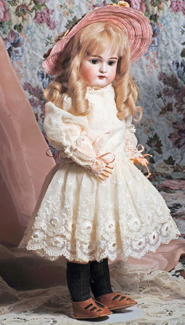 PRETTY HANDWERCK 79 GERMAN BISQUE CHILD DOLL. Marks