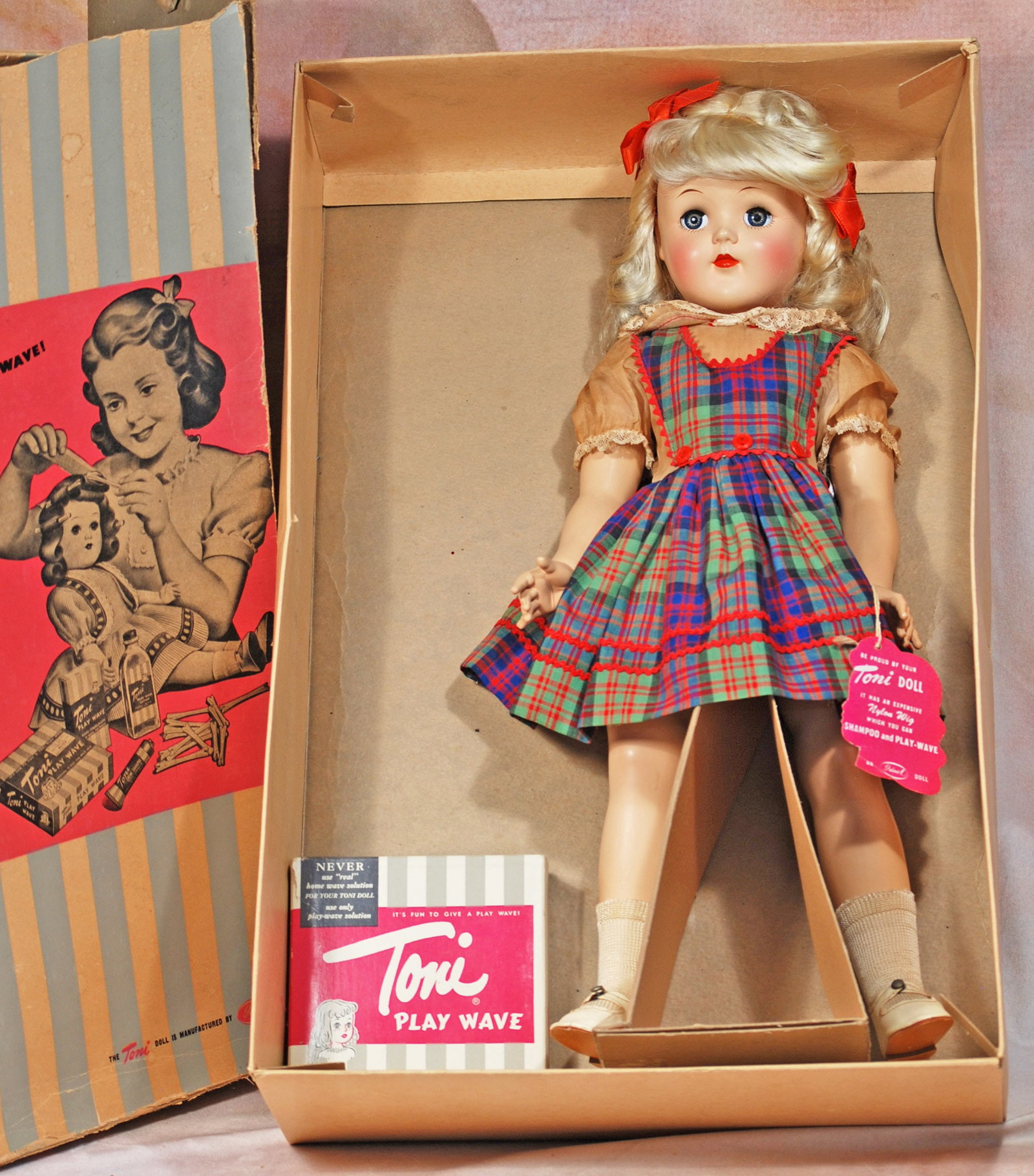 IDEAL TONI DOLL IN ORIGINAL BOX WITH PLAY WAVE KIT. (1 of 1)