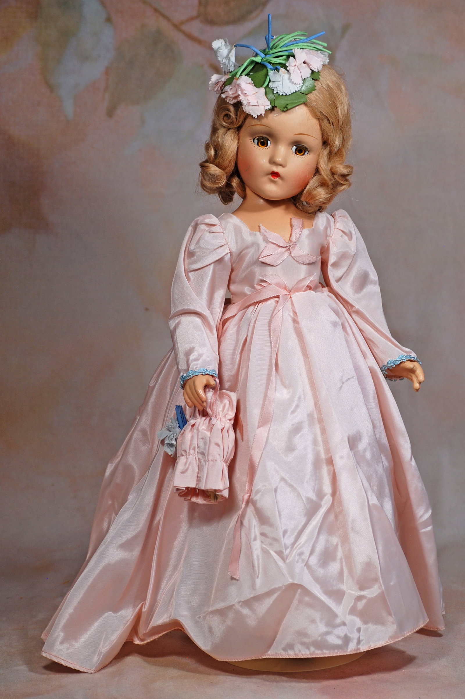 ALEXANDER HARD PLASTIC BRIDESMAID (1 of 1)