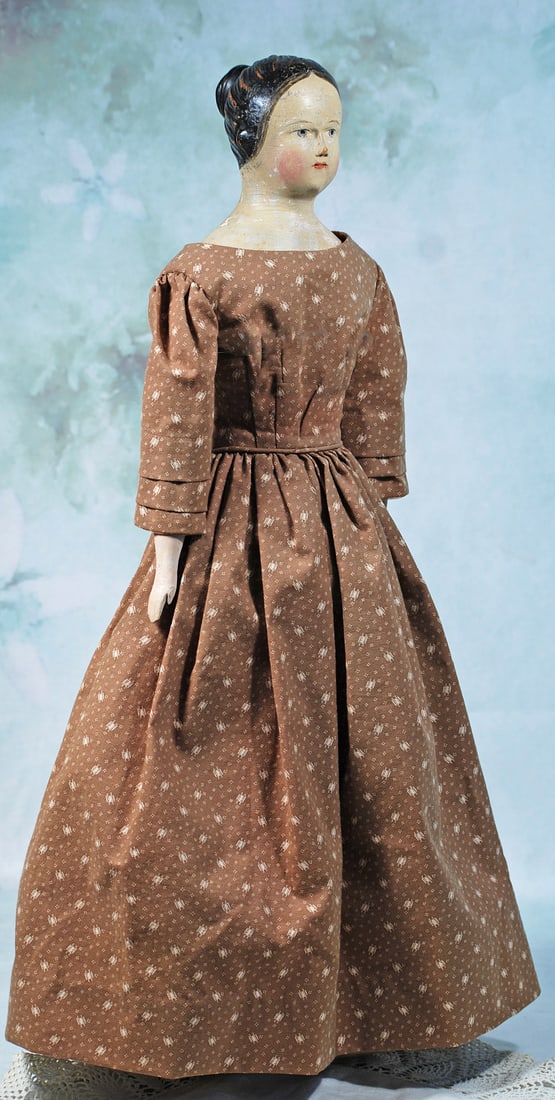 EARLY CARVED WOODEN DOLL WITH CHIGNON (1 of 4)