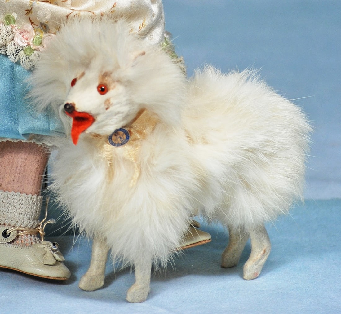 TINY SALON PUP WITH ORIGINAL LABEL - 2