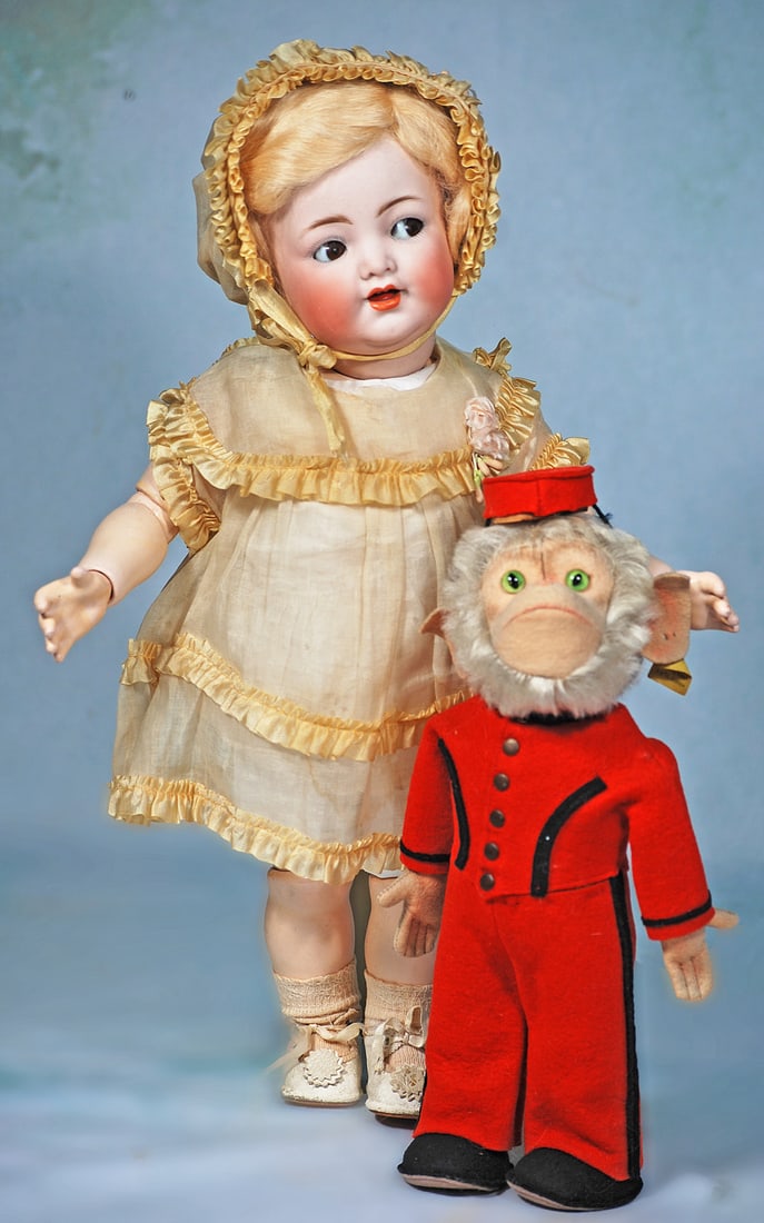 STEIFF BELL HOP MONKEY (1 of 2)