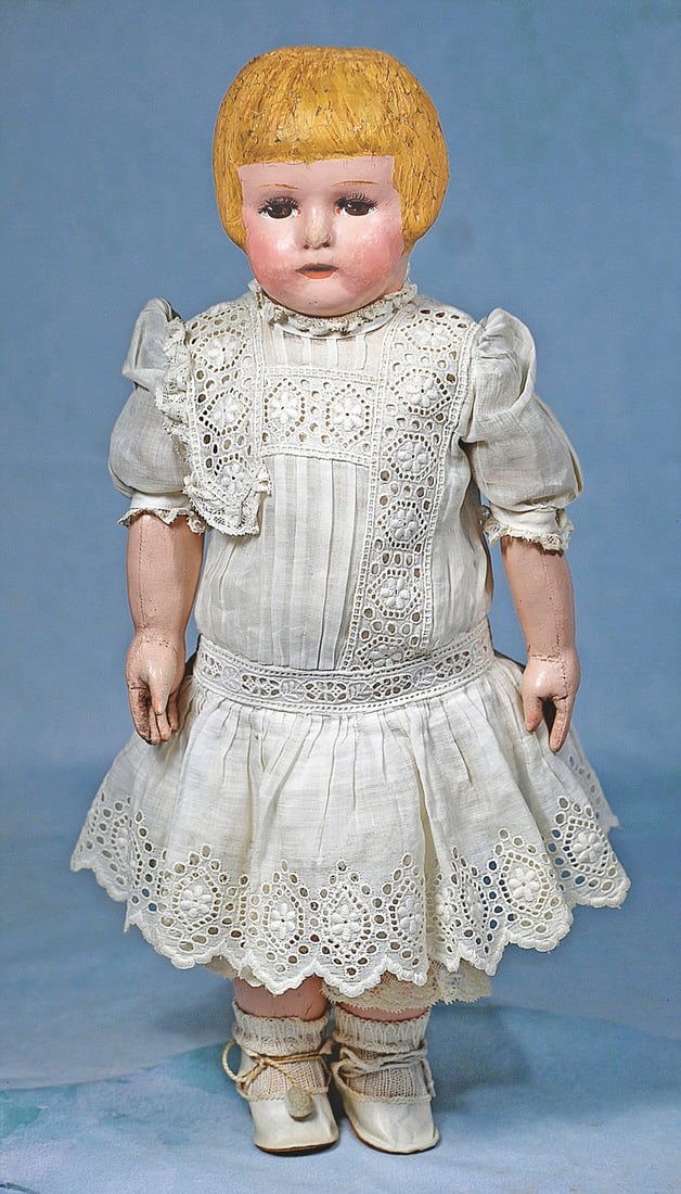 AMERICAN CLOTH BOBBED HAIR GIRL BY MARTHA CHASE: 16”. All cloth with pressed and oil-painted hair and facial features, blonde bobbed short hair with defined bangs, painted brown eyes, thick upper eye liner and curly lashes, tapered brows,