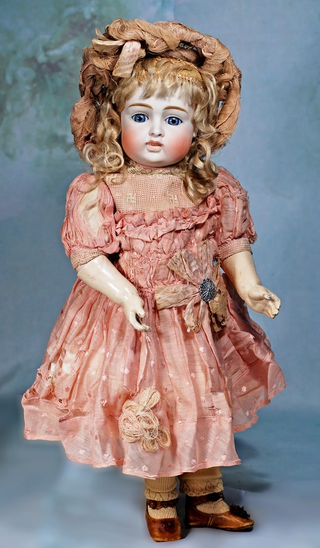 GERMAN BISQUE BRU LOOK-ALIKE DOLL BY KESTNER (1 of 2)