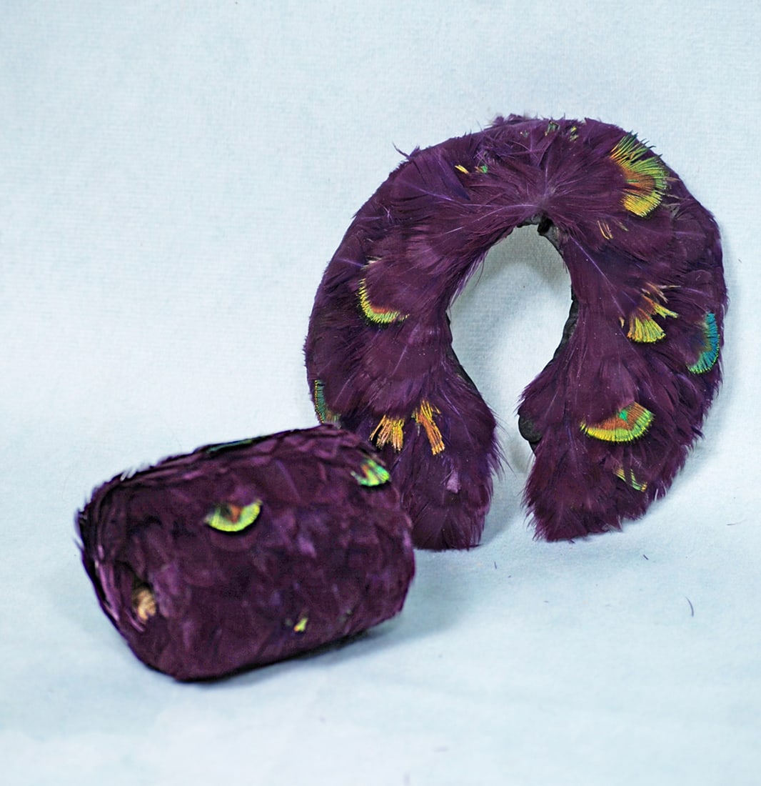 FEATHER MUFF AND COLLAR FOR POUPEES BY SYLVIA MAC NEIL (1 of 1)