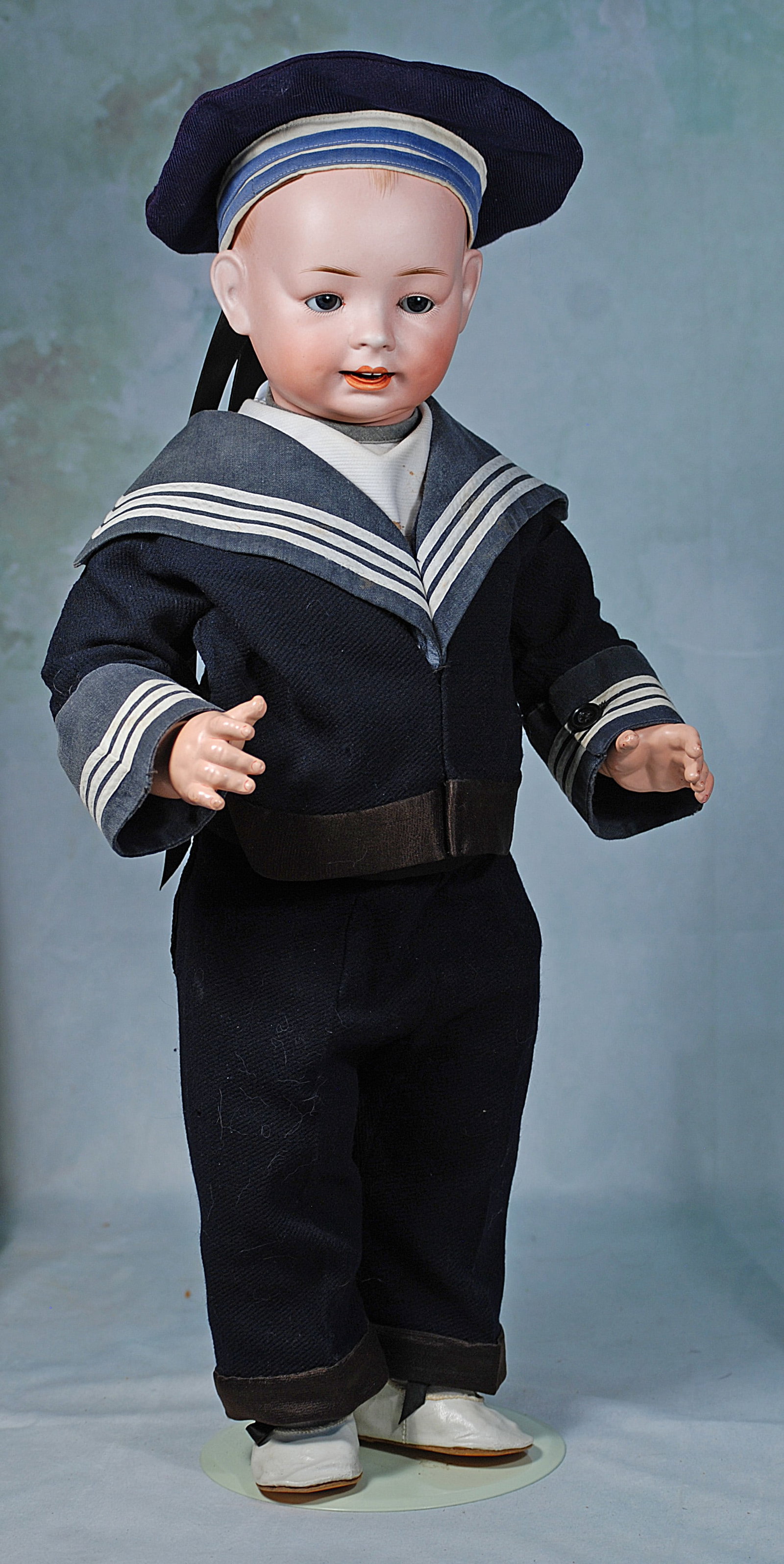 LARGE GERMAN BISQUE TODDLER – MYSTERY MAKER (1 of 2)