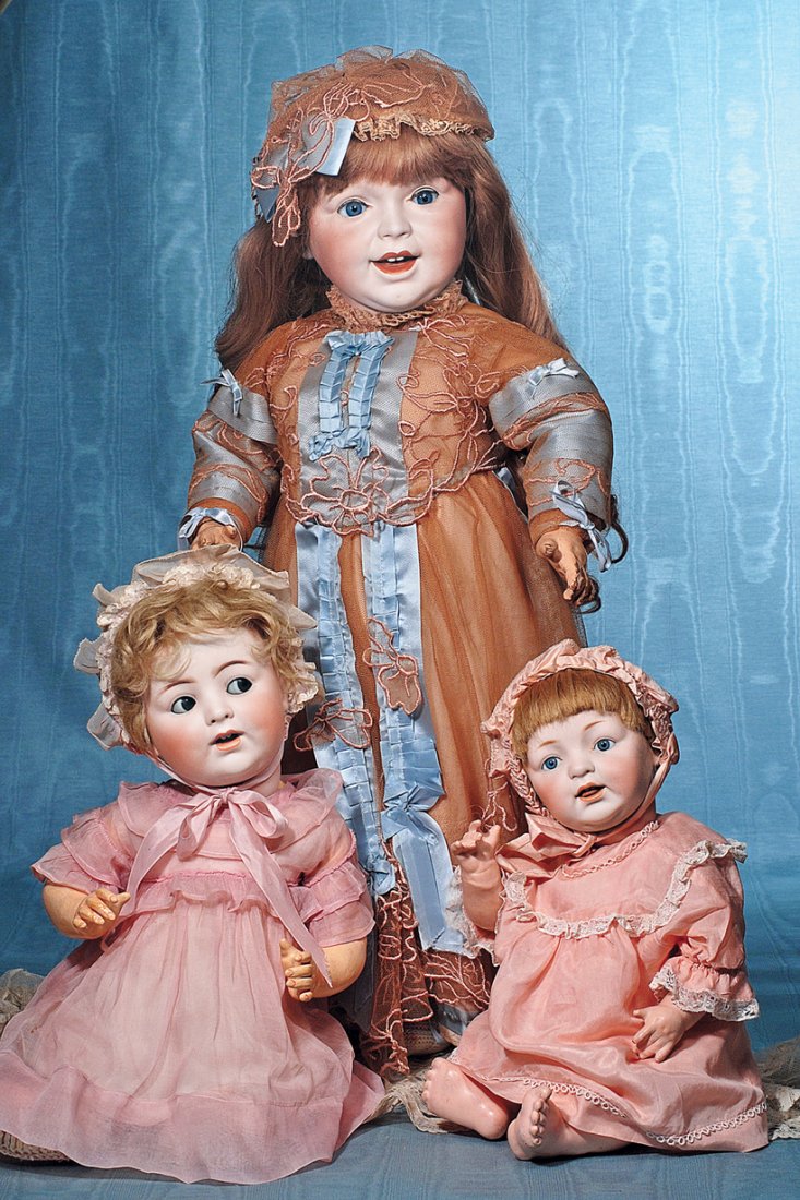 CUTE FLIRTY-EYED CHARACTER BABY BY ALT, BECK &: CUTE FLIRTY-EYED CHARACTER BABY BY ALT, BECK & GOTTSCHALCK. Marks: ABG 1352 Germany. 20”. Bisque socket head, brown flirty and sleep eyes, painted lashes, feathered brows, breather nostrils, open mo