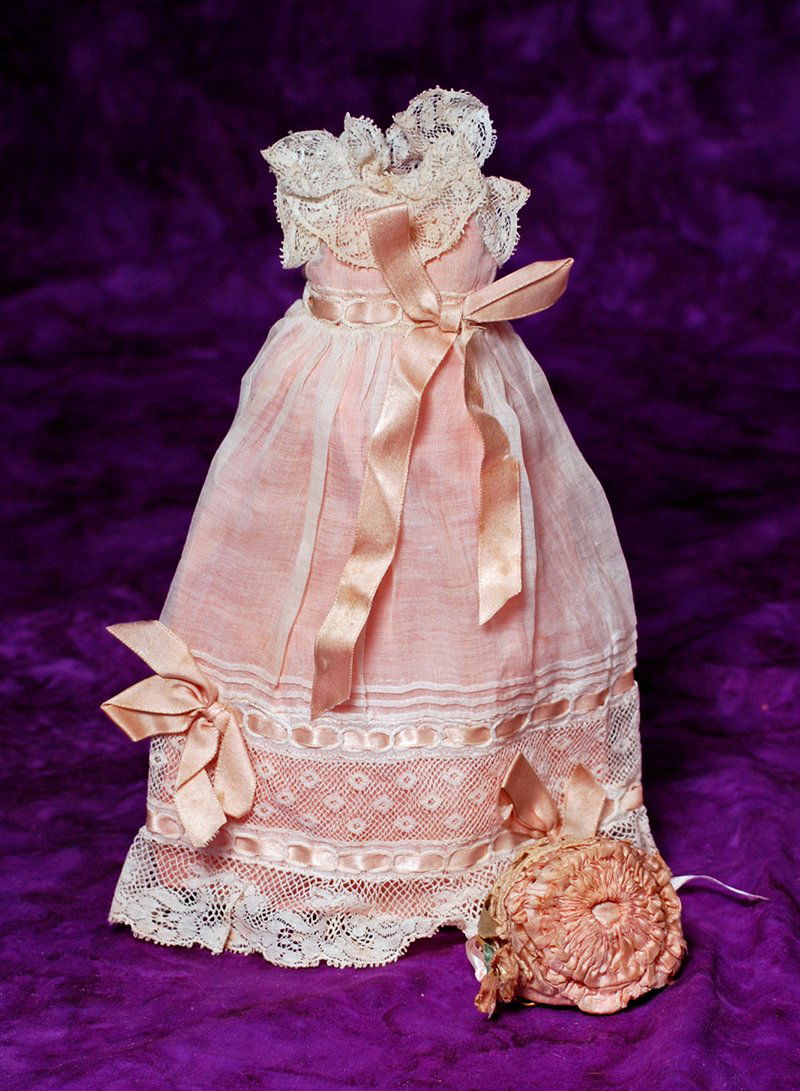 ANTIQUE FRENCH BABY GOWN AND MATCHING BONNET. (1 of 1)