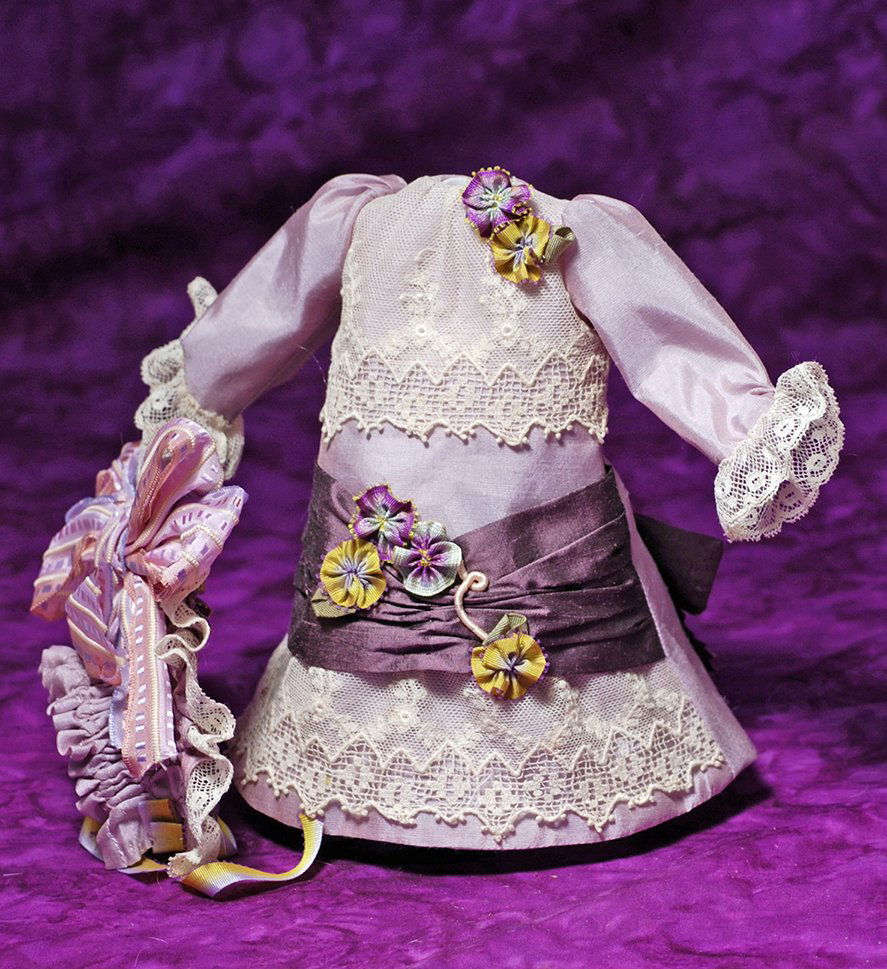 FRENCH-STYLE SILK DRESS AND BONNET FOR SMALL DOLLS. (1 of 1)