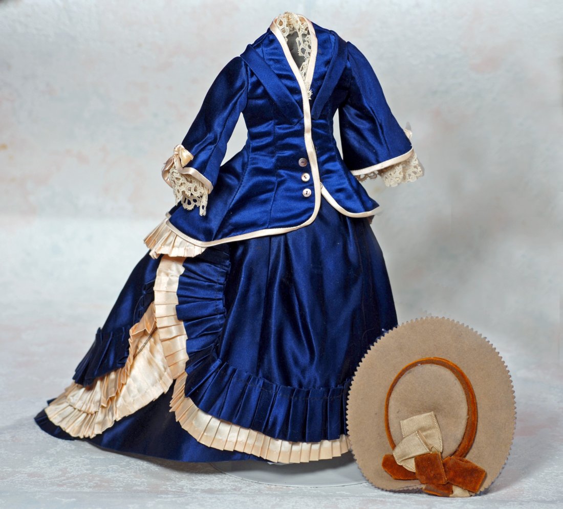 FRENCH FASHION GOWN AND BONNET (1 of 1)
