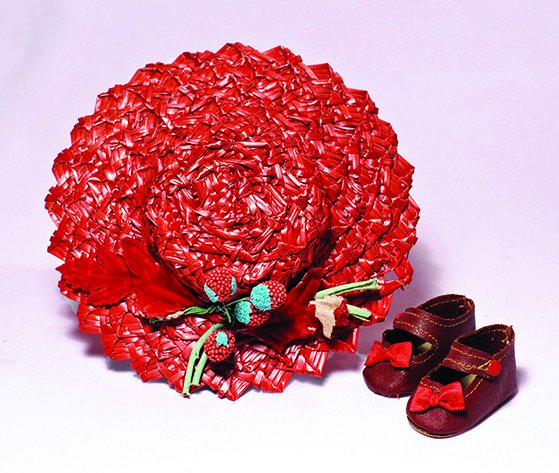 VINTAGE DOLL HAT & SHOES.  Red woven straw hat with (1 of 1)