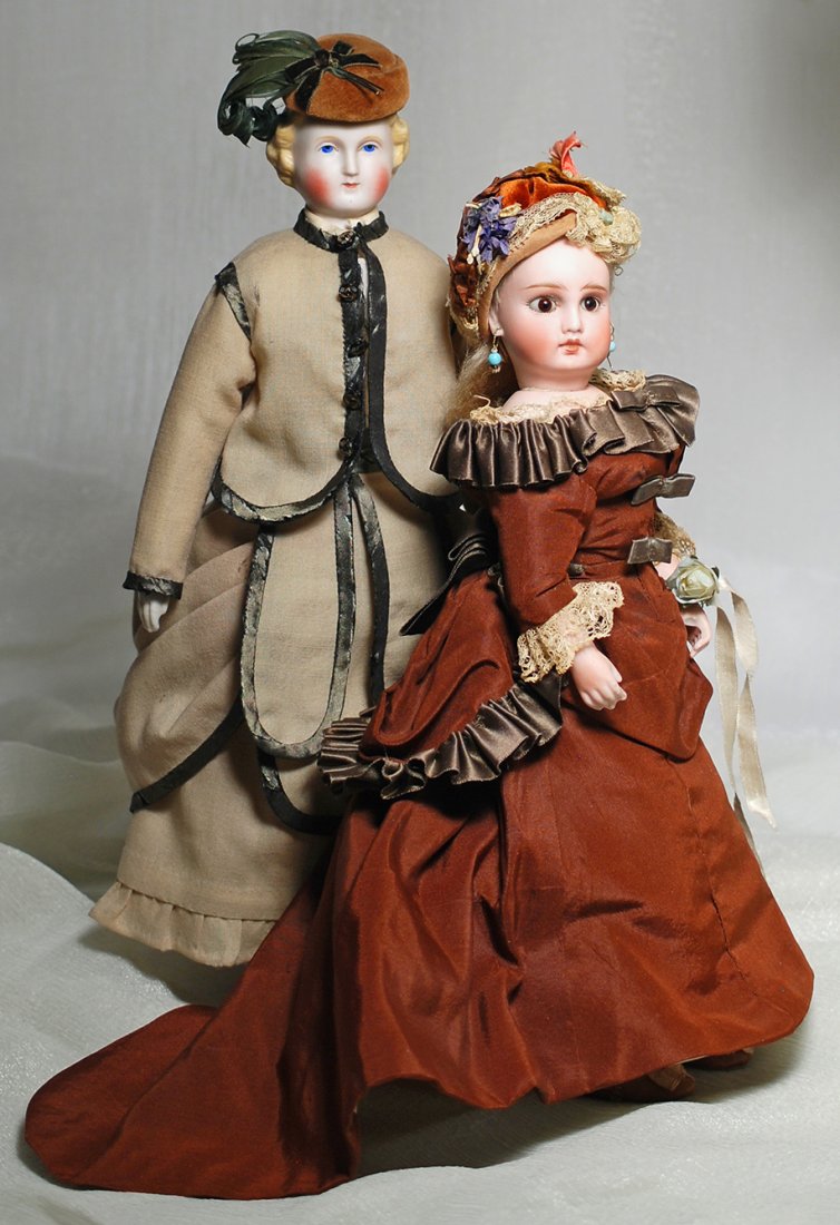 GERMAN BISQUE SONNEBURG  FASHION DOLL IN PETITE SIZE. (1 of 2)
