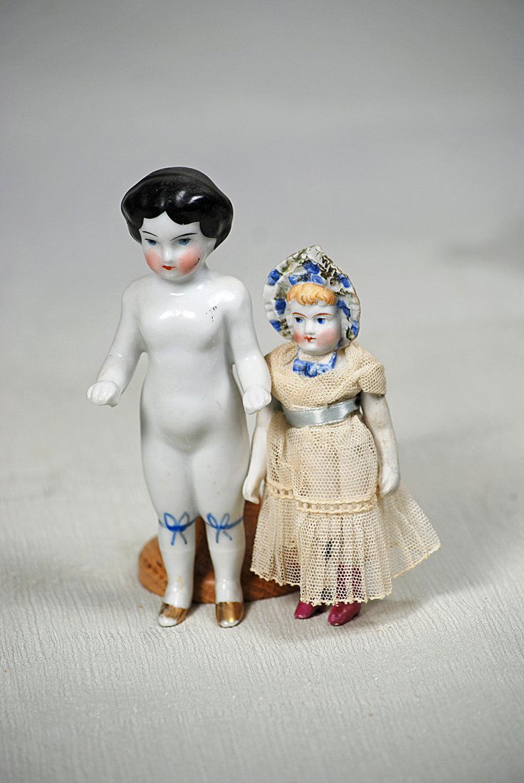 GERMAN PORCELAIN FROZEN CHARLOTTE DOLL WITH GILT (1 of 1)