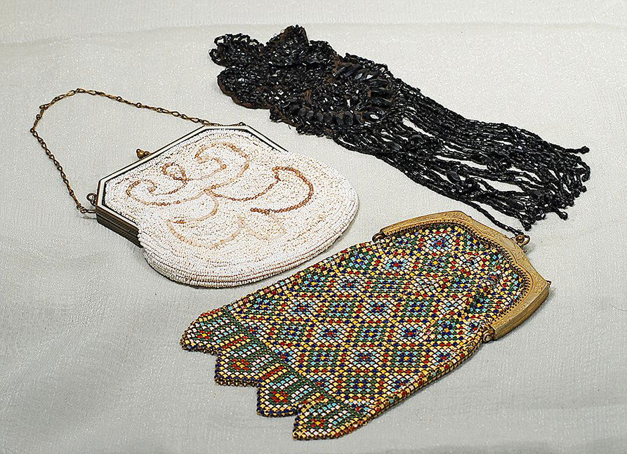 TWO DOLL PURSES AND BEADED APPLIQUE.  Includes: 5” (1 of 1)