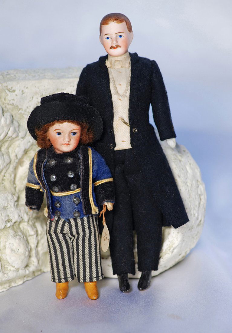 ALL-ORIGINAL FRENCH BISQUE MINIATURE DOLL.5”.Bisque (1 of 2)