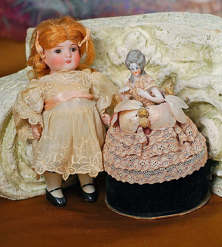 GERMAN ALL-BISQUE DOLL BY ALT, BECK & GOTTSCHALCK. (1 of 2)