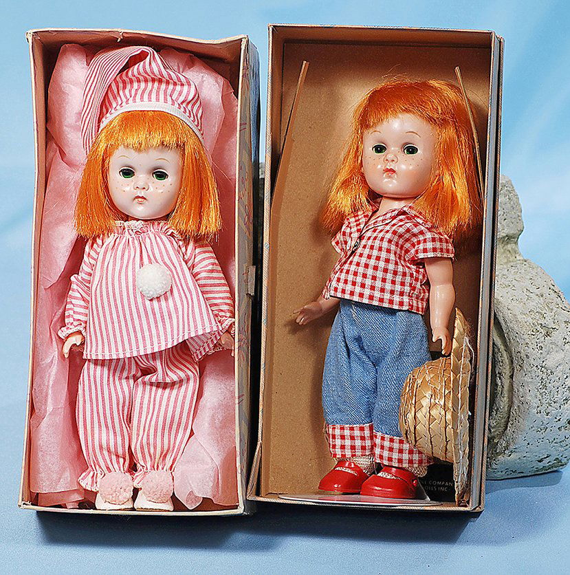 TWO VOGUE GINNY “WEE IMP”.8” bend-knee walkers, sleep (1 of 1)