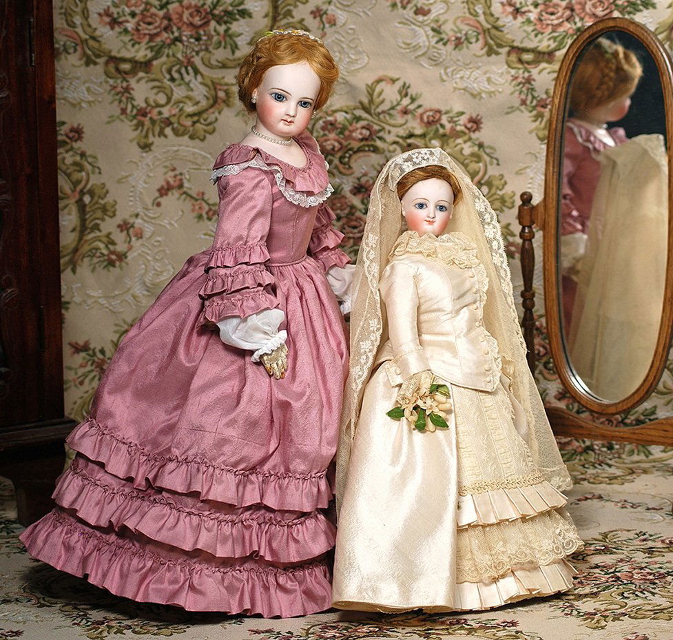 FRENCH BISQUE SMILING POUPEE BY LEON CASIMIR BRU (1 of 2)