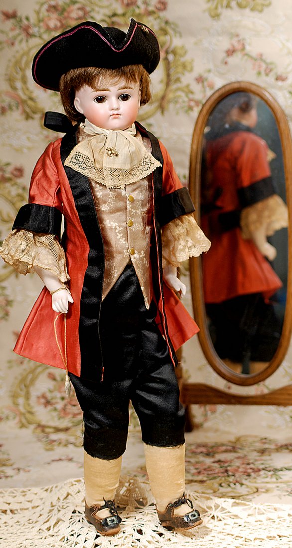 GERMAN BISQUE CLOSED-MOUTH DOLL BY KESTNER (1 of 2)