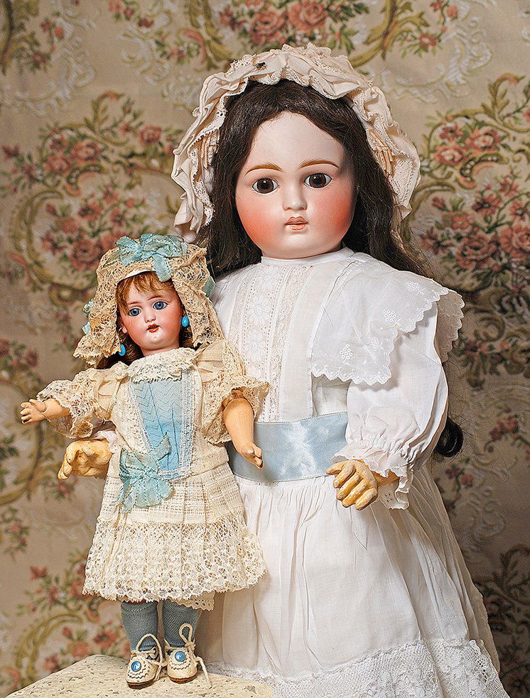 LARGE SONNEBERG BISQUE BELTON-TYPE DOLL FOR THE FRENCH (1 of 2)