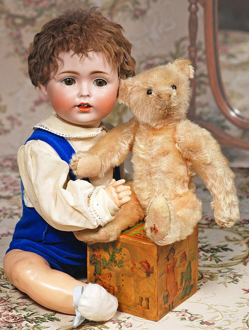 GERMAN, EARLY MOHAIR TEDDY BEAR (1 of 1)