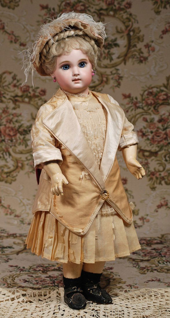 FRENCH BISQUE PORTRAIT BEBE BY EMILE JUMEAU (1 of 3)