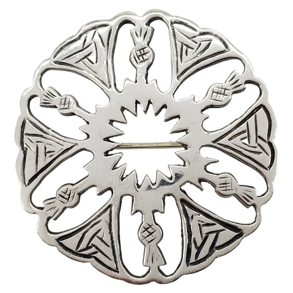 Vintage Scottish Sterling Silver Thistles & Knots Brooch (1 of 8)