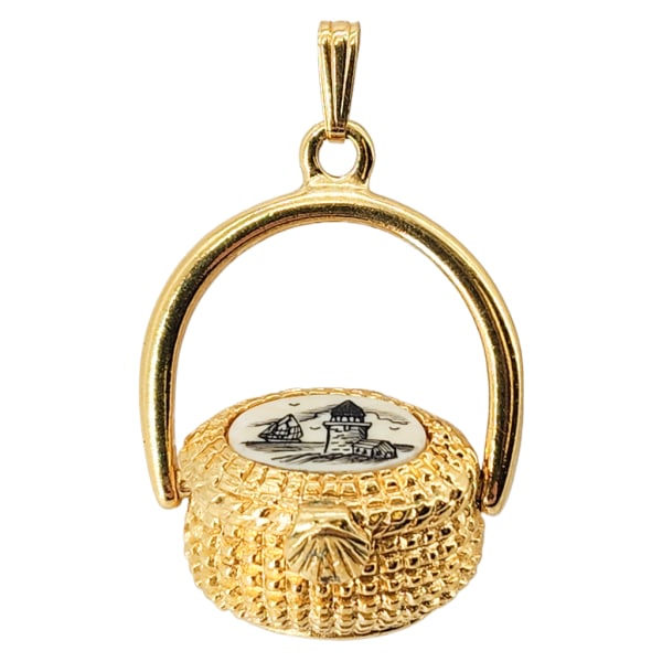 Vintage Scrimshaw Nantucket Basket Pendant (1 of 9)