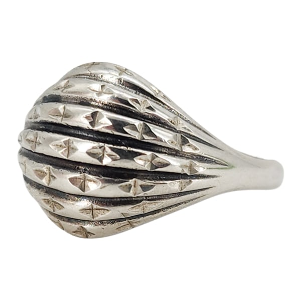 Vintage Sterling Silver Diamond Cut Dome Ring, Sz 7 (1 of 8)