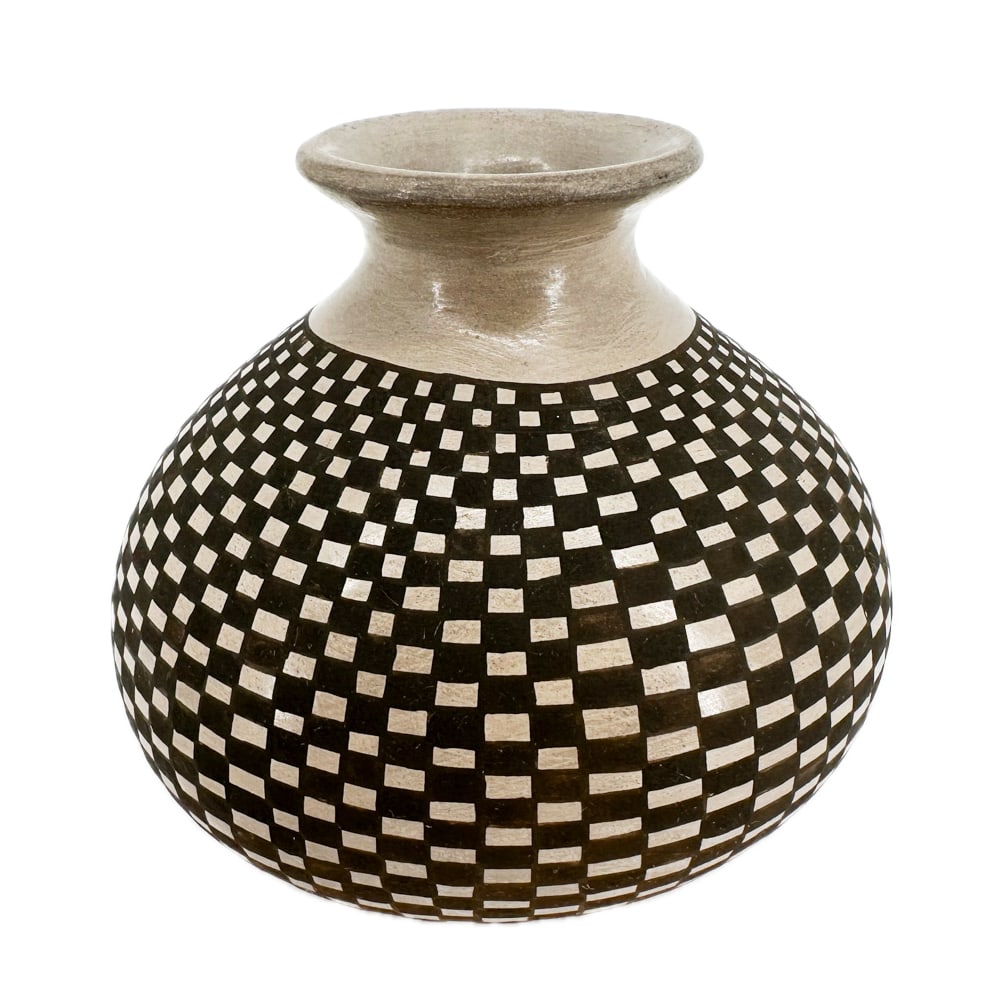 Mata Ortiz Mexico Pottery Checkerboard Clay Pot by Luz Elva Gutierrez (1 of 9)