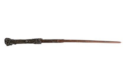 "Harry Potter and the Deathly Hallows: Part 1 & Part 2" Harry Potter (Daniel Radcliffe) Wand