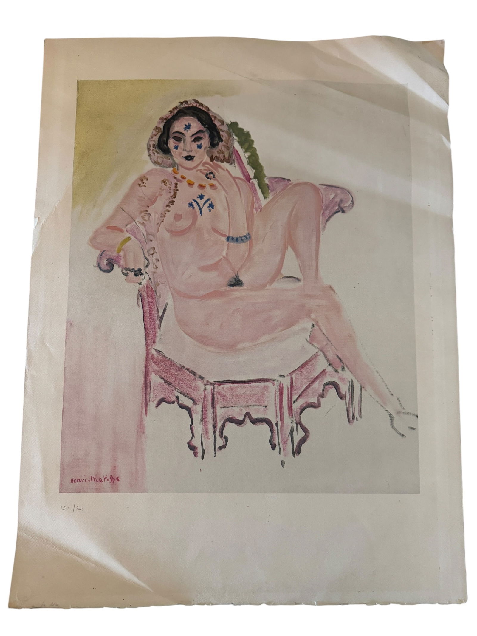 Henri Mattise Odalisque Assise Numbered Print: Image dimensions: 25.25 x 19 Numbered 154/300 Artist: Henri Mattise (1869-1954) Photos are part of the description and should tell the whole story.