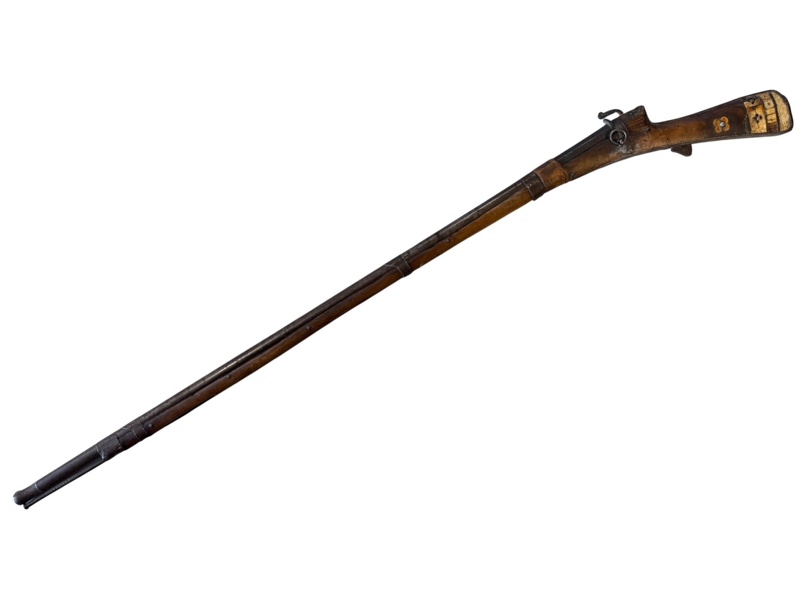 Long Indian Matchlock Musket: Photos are part of the description and should tell the whole story.